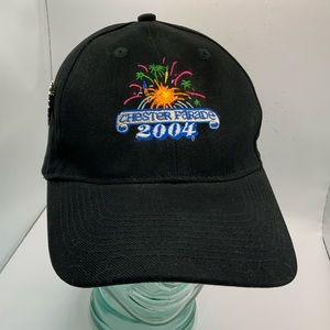 BOTTOM PRICE Chester Parade 2004 black hat with parade pin